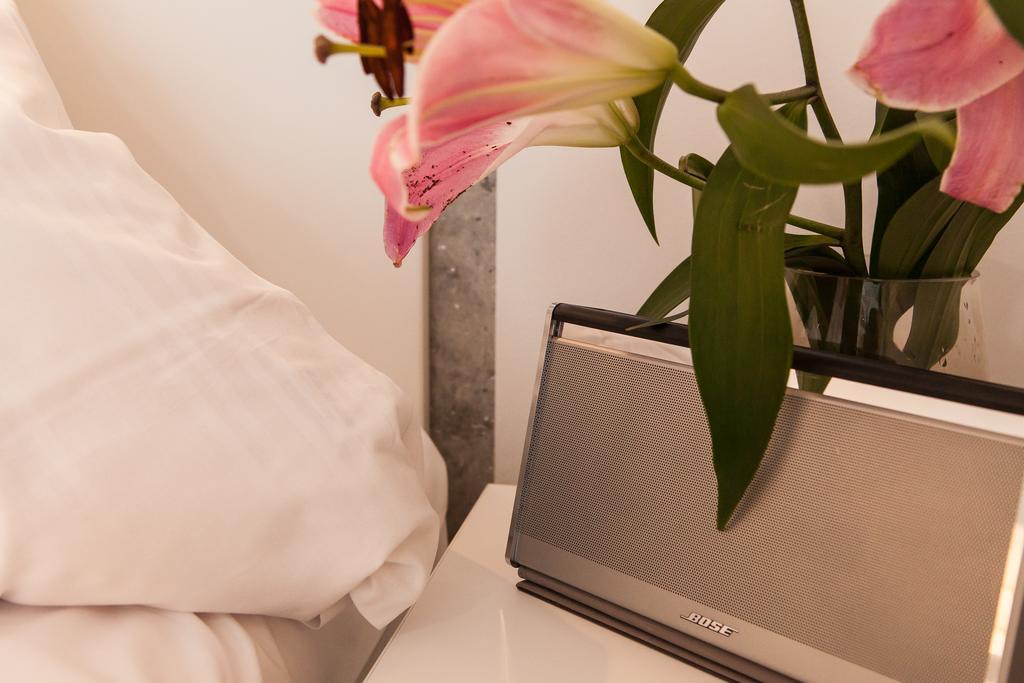 Apartment&Rooms Near Brandenburg Gate เบอร์ลิน ภายนอก รูปภาพ