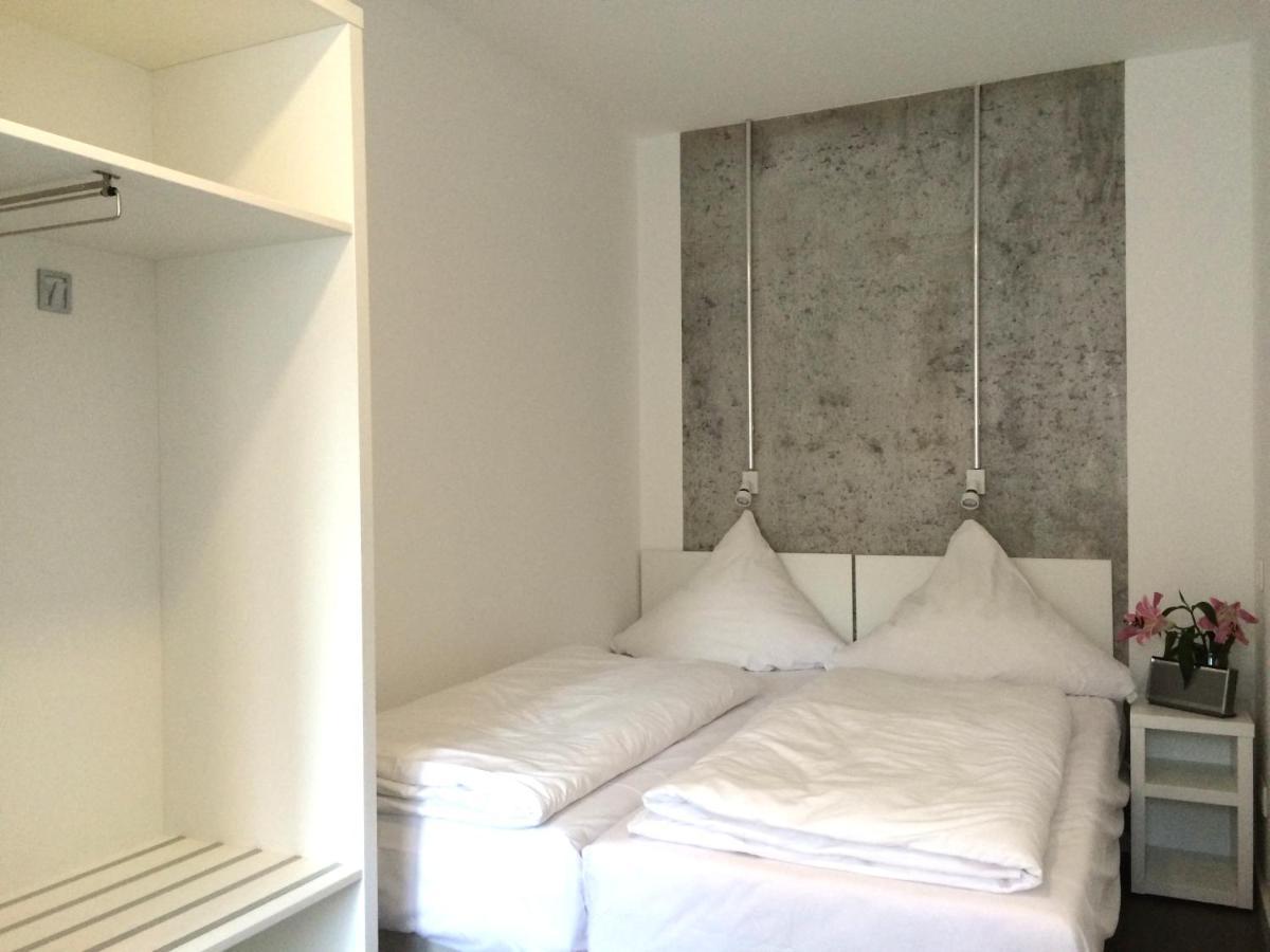 Apartment&Rooms Near Brandenburg Gate เบอร์ลิน ภายนอก รูปภาพ