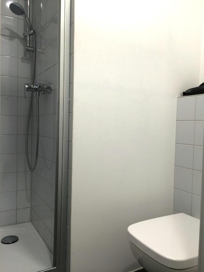 Apartment&Rooms Near Brandenburg Gate เบอร์ลิน ภายนอก รูปภาพ