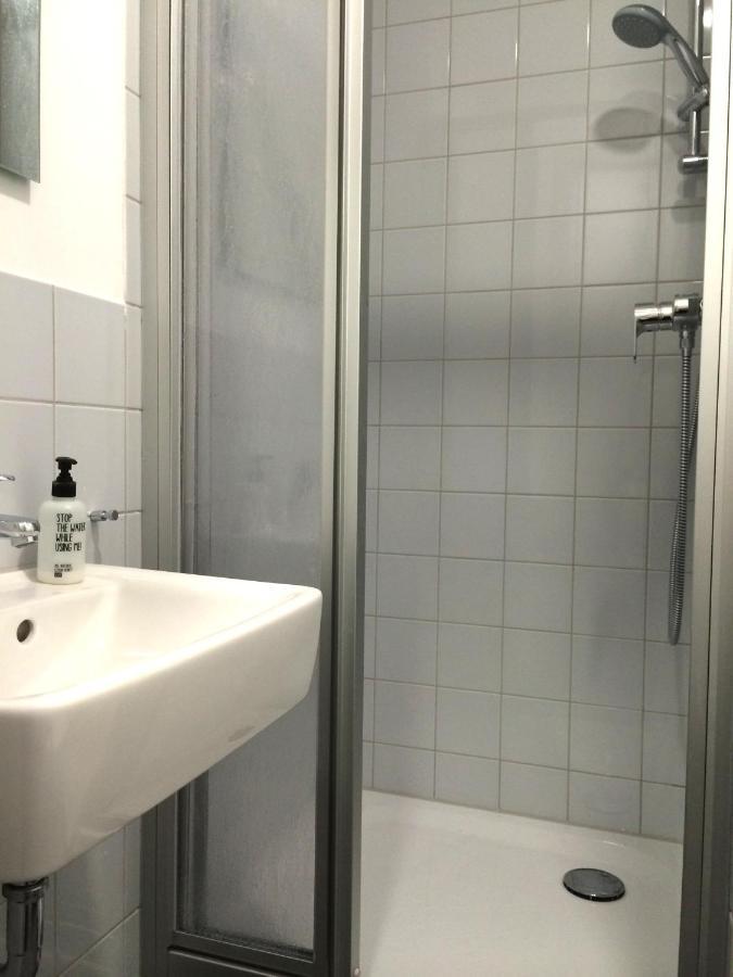 Apartment&Rooms Near Brandenburg Gate เบอร์ลิน ภายนอก รูปภาพ